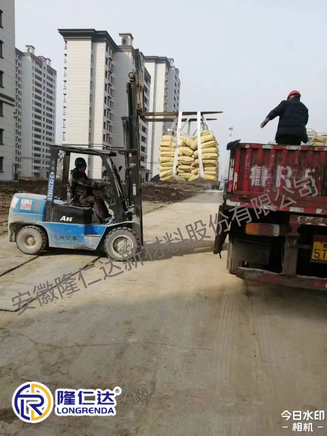 444.jpg